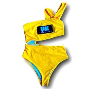🇺🇸 Unik Katon connected two piece bright yellow swimsuit